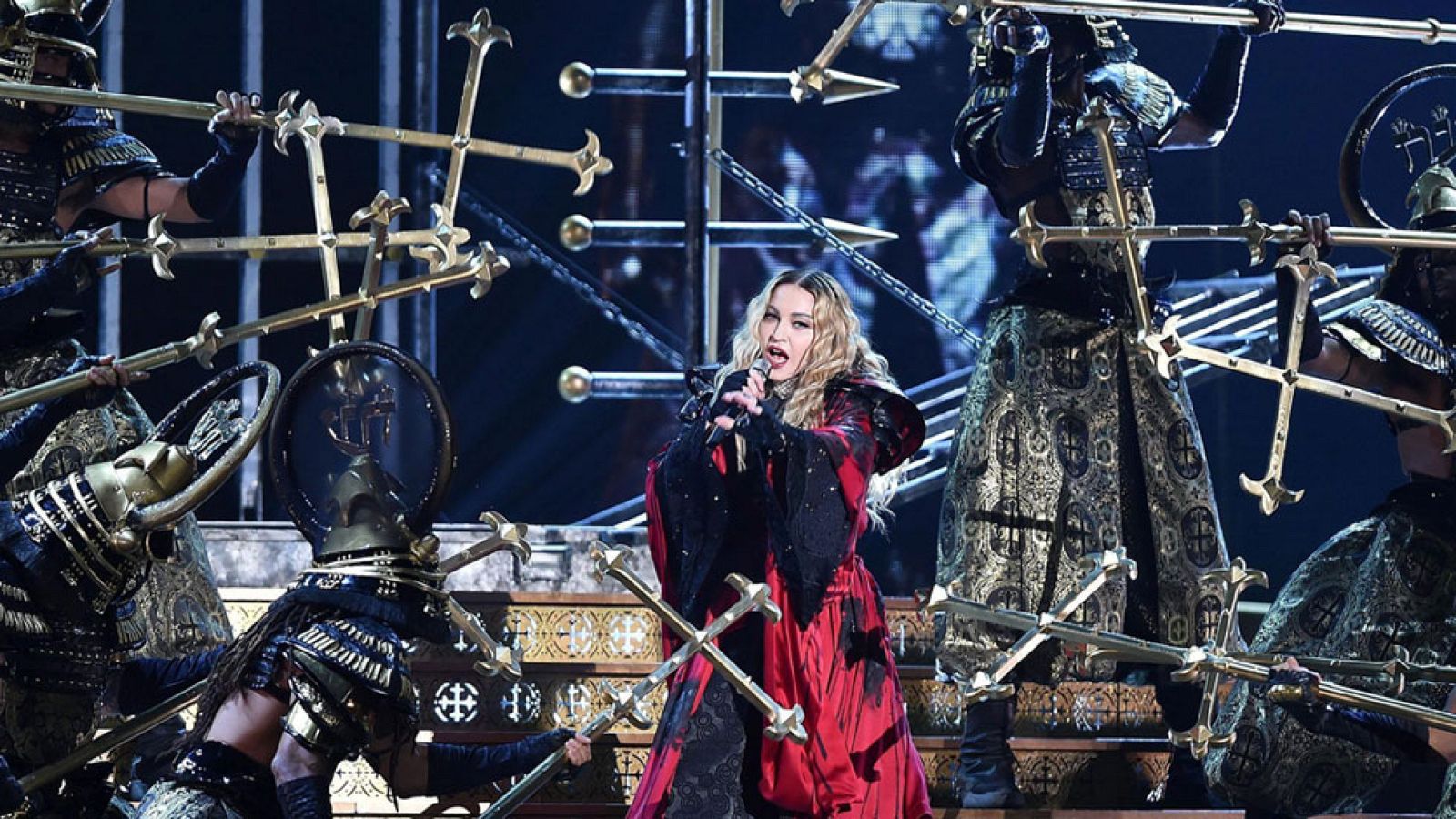 16.000 fans disfrutaron ayer de Madonna en Barcelona
