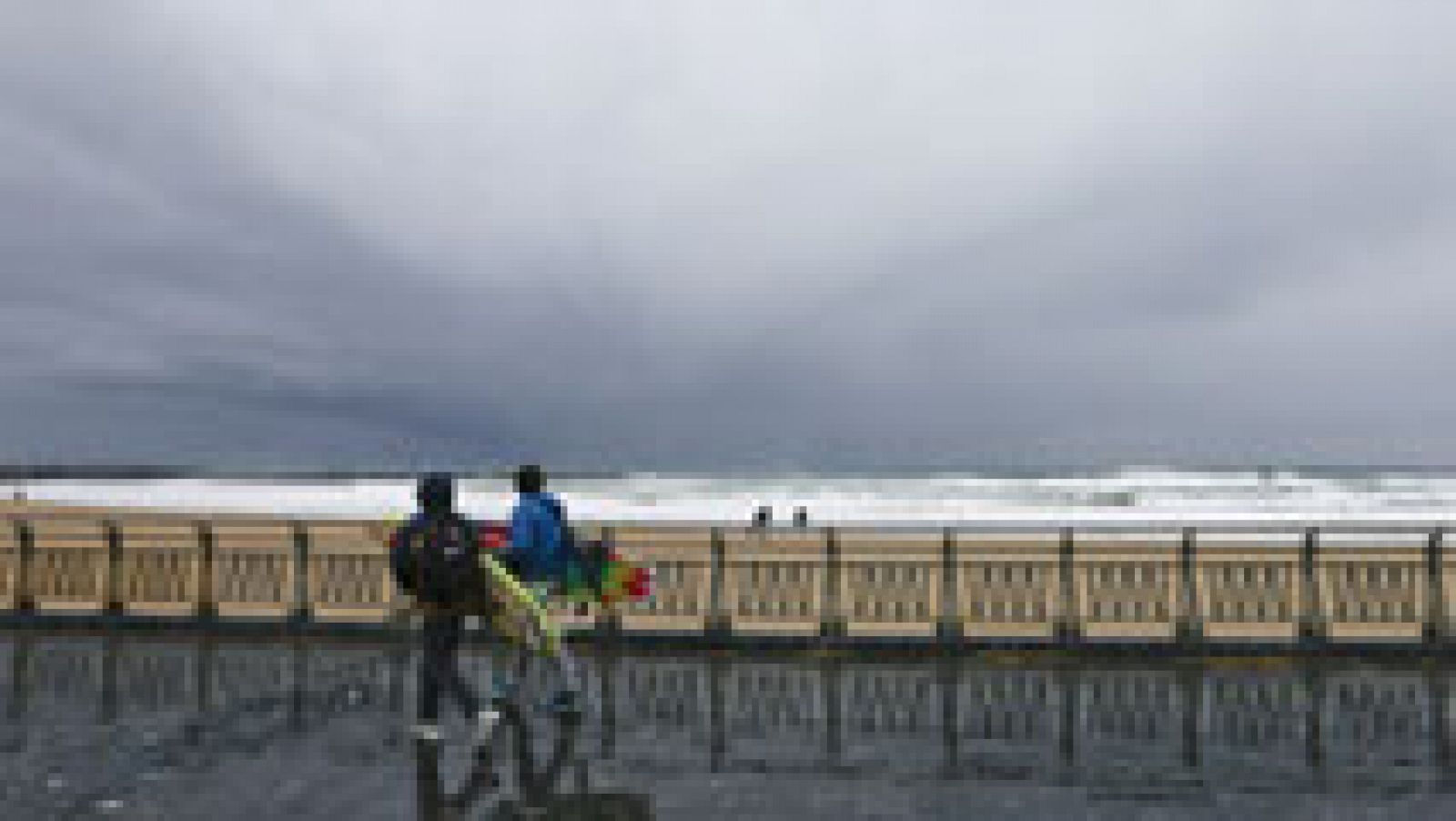 Viento muy fuerte en el Cantábrico, Pirineos, Ampurdán, Menorca y Ebro