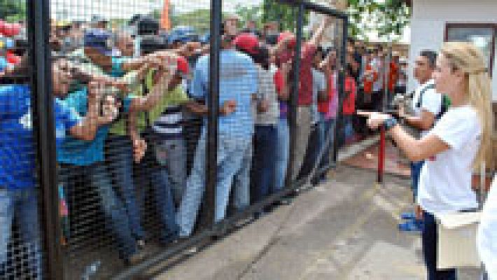 Telediario 1 - Asesinado un líder regional de la oposición venezolana mientras participaba en un mitin electoral