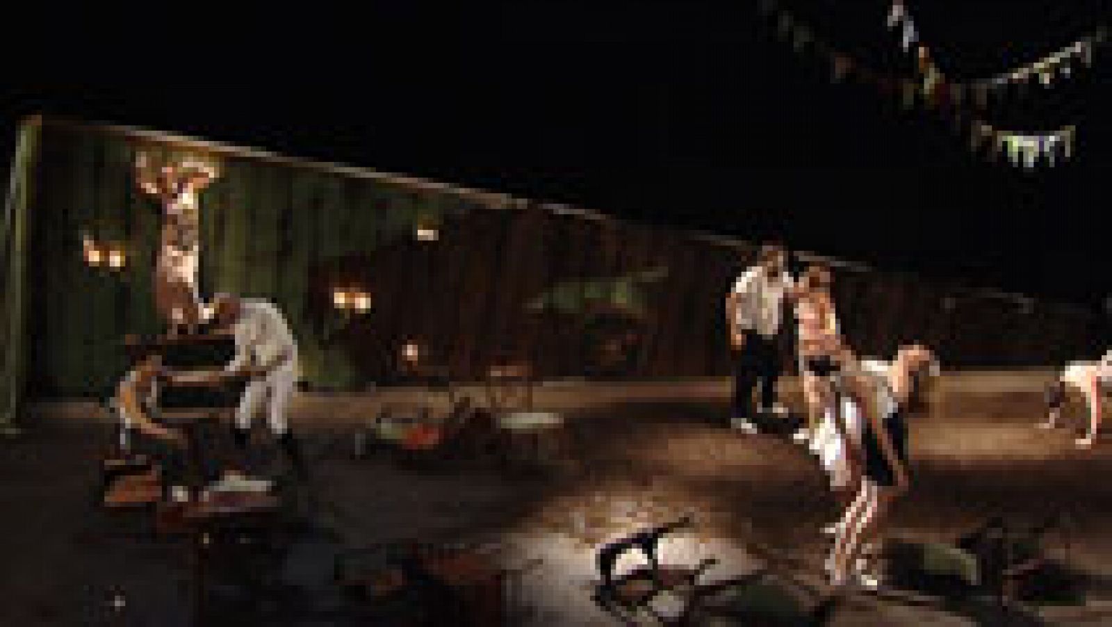 Telediario 1: 'Danzad Malditos', la obra teatral inspirada en la película de Sydney Pollack, llega a las tablas de Madrid  | RTVE Play