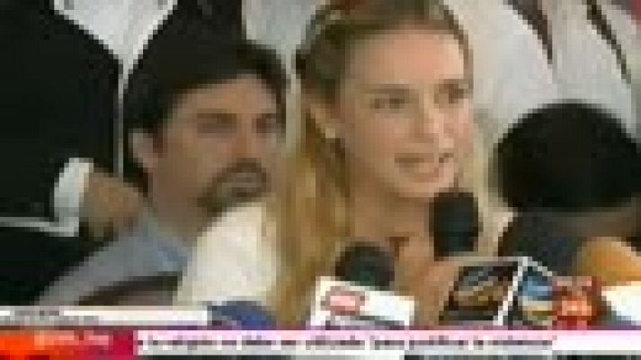 La esposa de Leopoldo López acusa al Gobierno de Venezuela: "Me quieren matar"