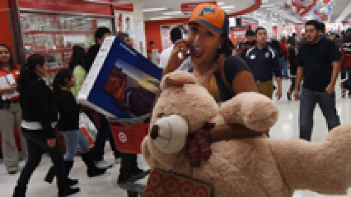 Telediario 1 - Las compras navideñas arrancan en EE.UU. con el Black Friday