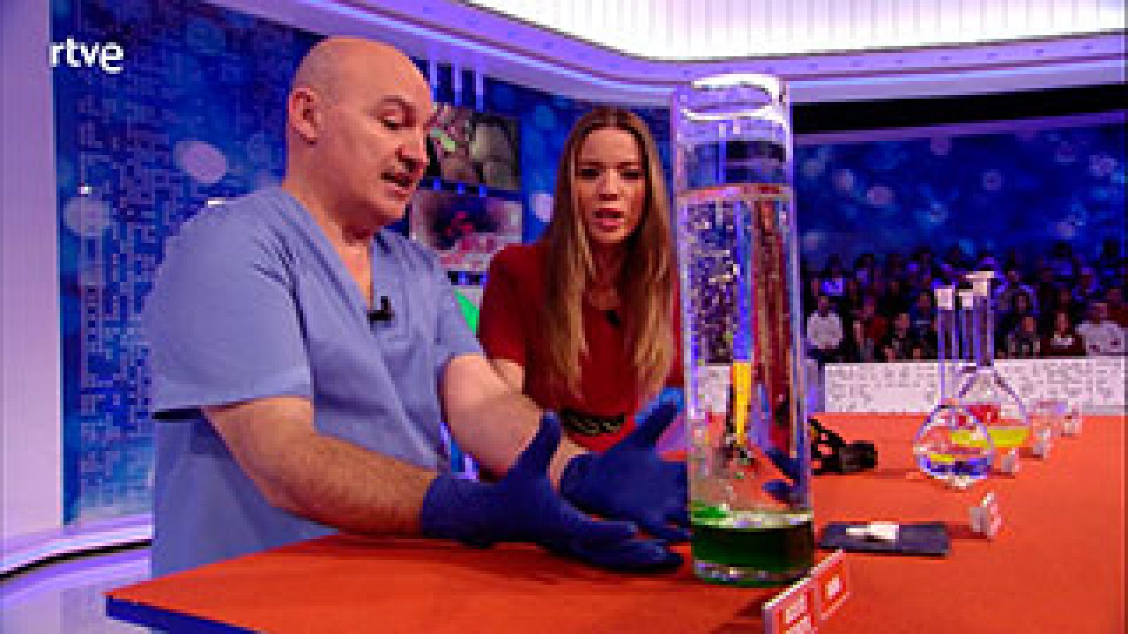  Experimentos científicos para padres e hijos