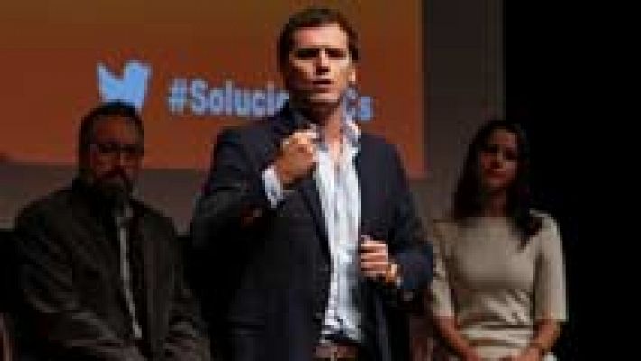 Telediario 1 - Las encuestas marcan el paso en los últimos días de precampaña electoral