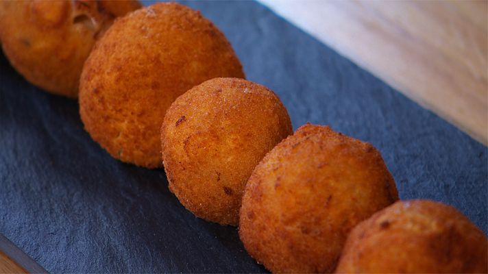 RTVE Cocina - Receta de croquetas de rabo de toro