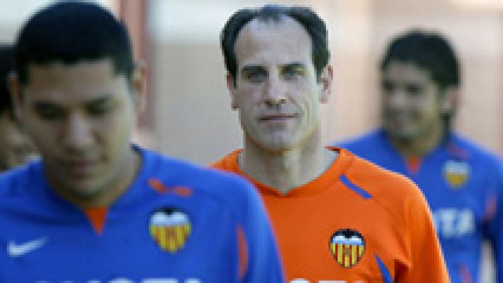 Voro se hace cargo del banquillo del Valencia de forma interina tras la marcha de Nuno