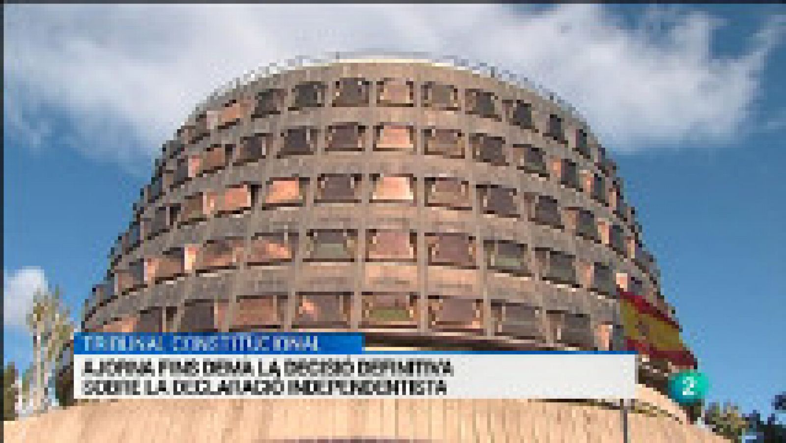 L'Informatiu: Vespre a La 2 - Informatiu - 01/12/2015 | RTVE Play