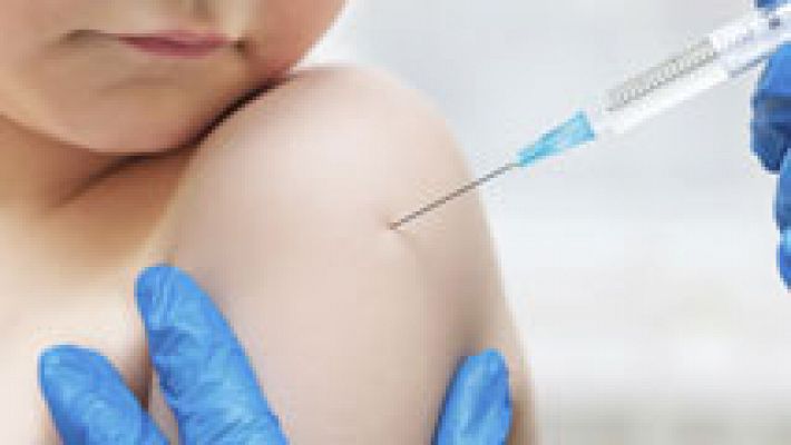 Listas de espera  para la vacuna contra la meningitis B