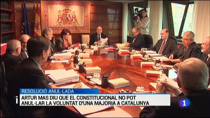 L'Informatiu - L'Informatiu en 3' - 03/12/15