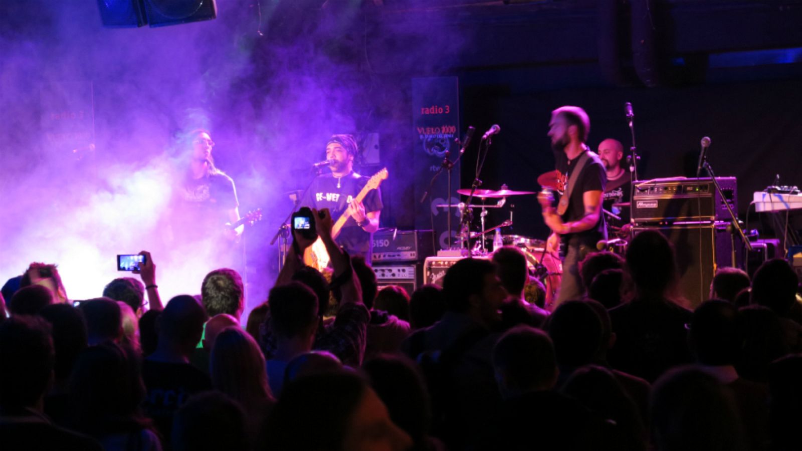 Gritando en silencio en el Vuelo 1000 - 'Actitud' - 03/12/15 - Ver ahora