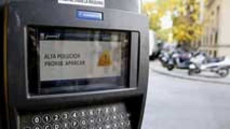 Se prohíbe aparcar en el centro de Madrid a vehículos que no sean de residentes