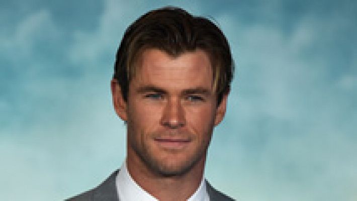 Chris Hemsworth y Tom Holland hablan  sobre el estreno de 'En el corazón del mar'