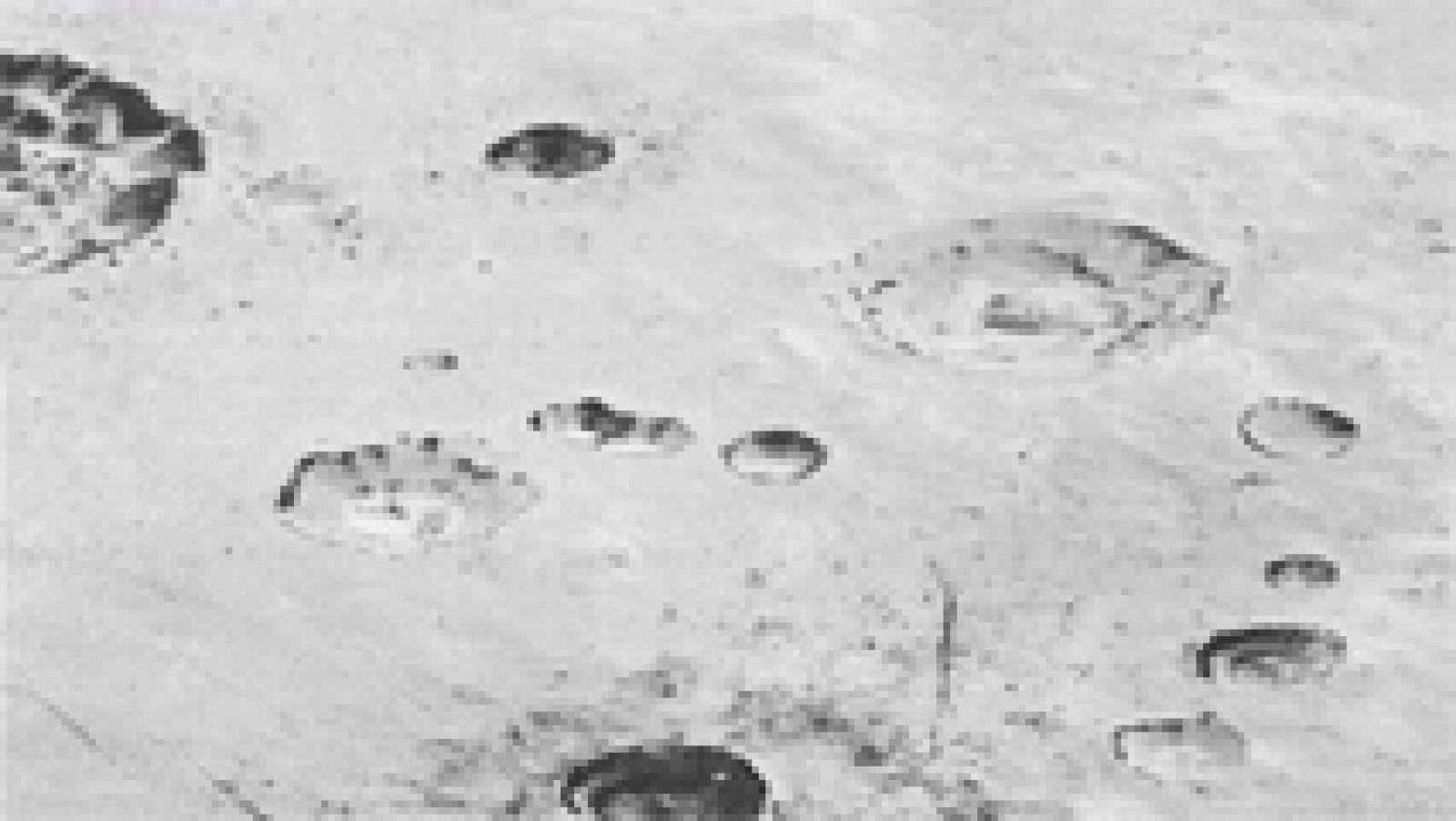 Informativo 24h: La NASA publica imágenes al máximo detalle de las montañas, glaciares y cráteres de Plutón | RTVE Play