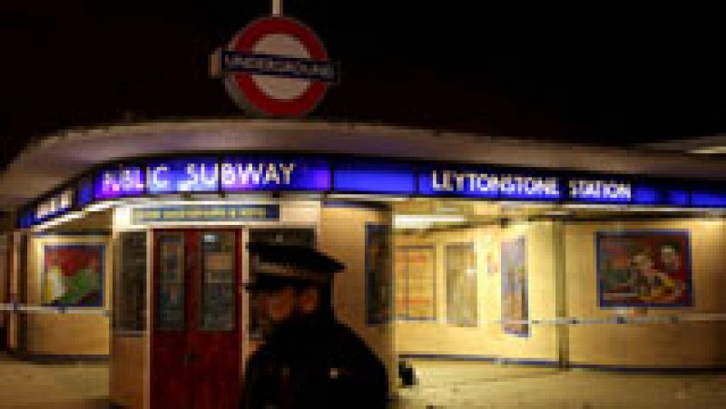 Tres heridos por un ataque en el metro de Londres