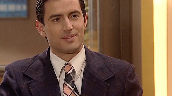 Amar en tiempos revueltos - Episodio 109