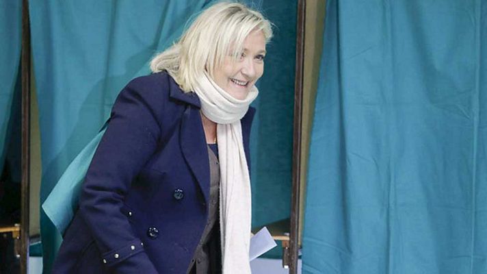 Telediario 1 - El ultraderechista Frente Nacional , de nuevo el partido más votado en Francia