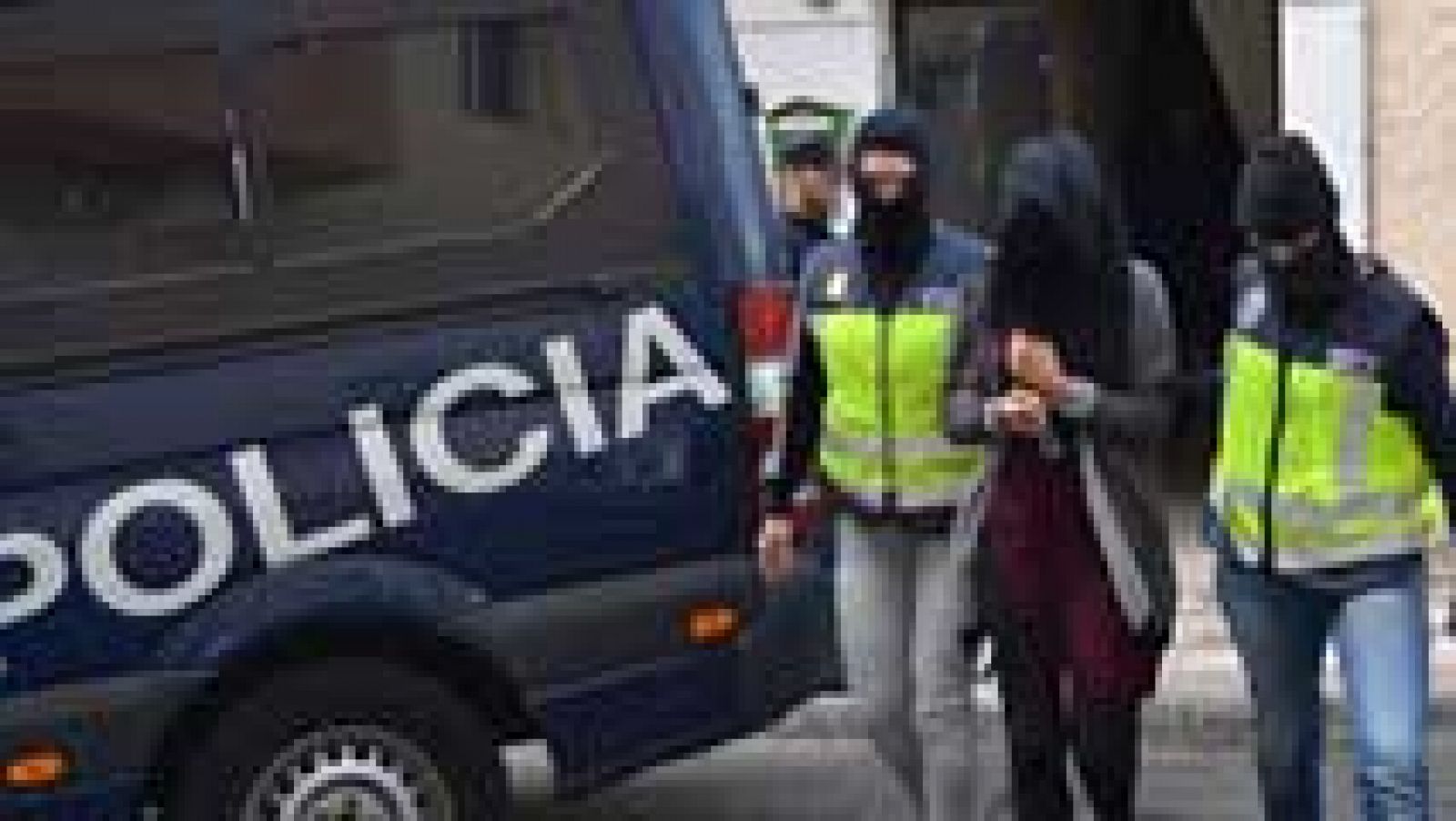 Telediario 1: Dos detenidos en Cataluña y Canarias acusados de pertenecer al DAESH | RTVE Play