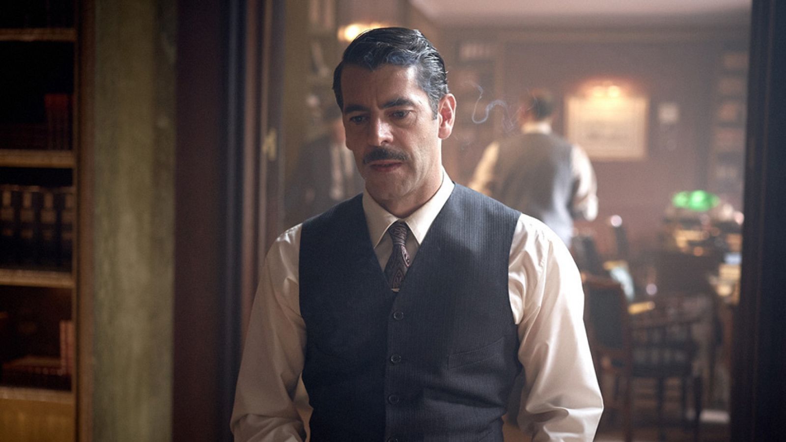 TVE rueda 'La sonata del silencio', serie que adapta la novela de éxito | Ver