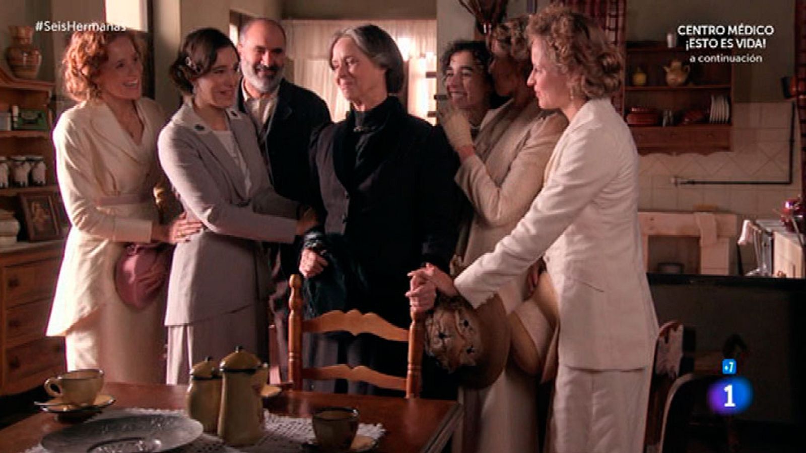 Seis Hermanas - Las Silva consiguen que Rosalía vuelva a casa