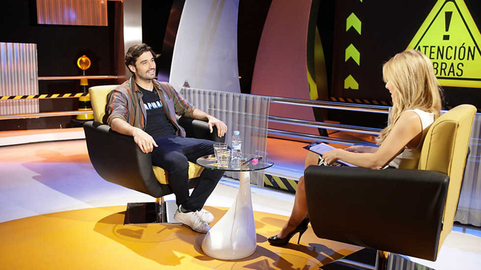 Atención obras - Alex García, "Rigoletto", Raimon y más  - Ver ahora