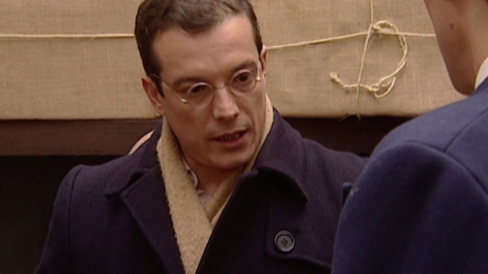 Amar en tiempos revueltos - T3 - Episodio 126 - Ver ahora