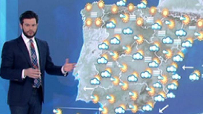 Nubes en el Mediterráneo y lluvias débiles en el Estrecho