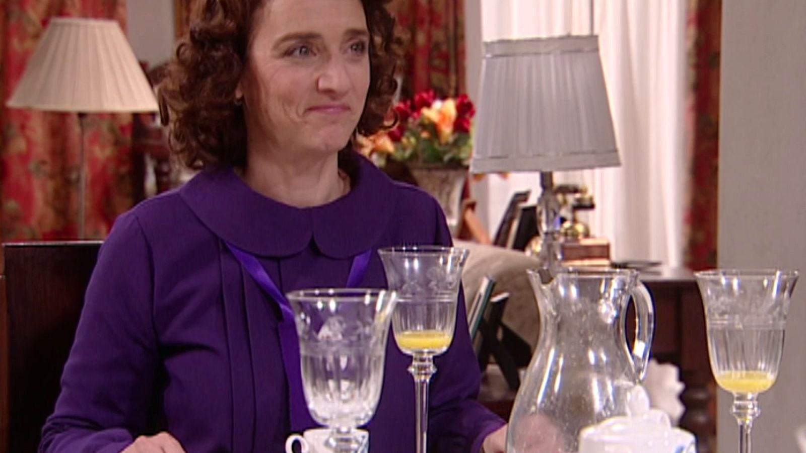 Amar en tiempos revueltos - T3 - Episodio 128 - Ver ahora