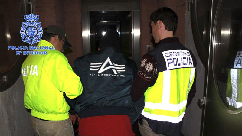 Detenido en Madrid 'El Enfermero' acusado de practicar más de 500 abortos forzados a guerrilleras de las FARC