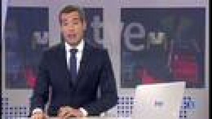 L'Informatiu - 50 anys de vestits de paper