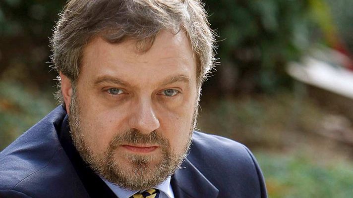 Telediario 1 - Gustavo de Arístegui dimite como embajador en la India por el presunto cobro de comisiones de negocios privados en el exterior