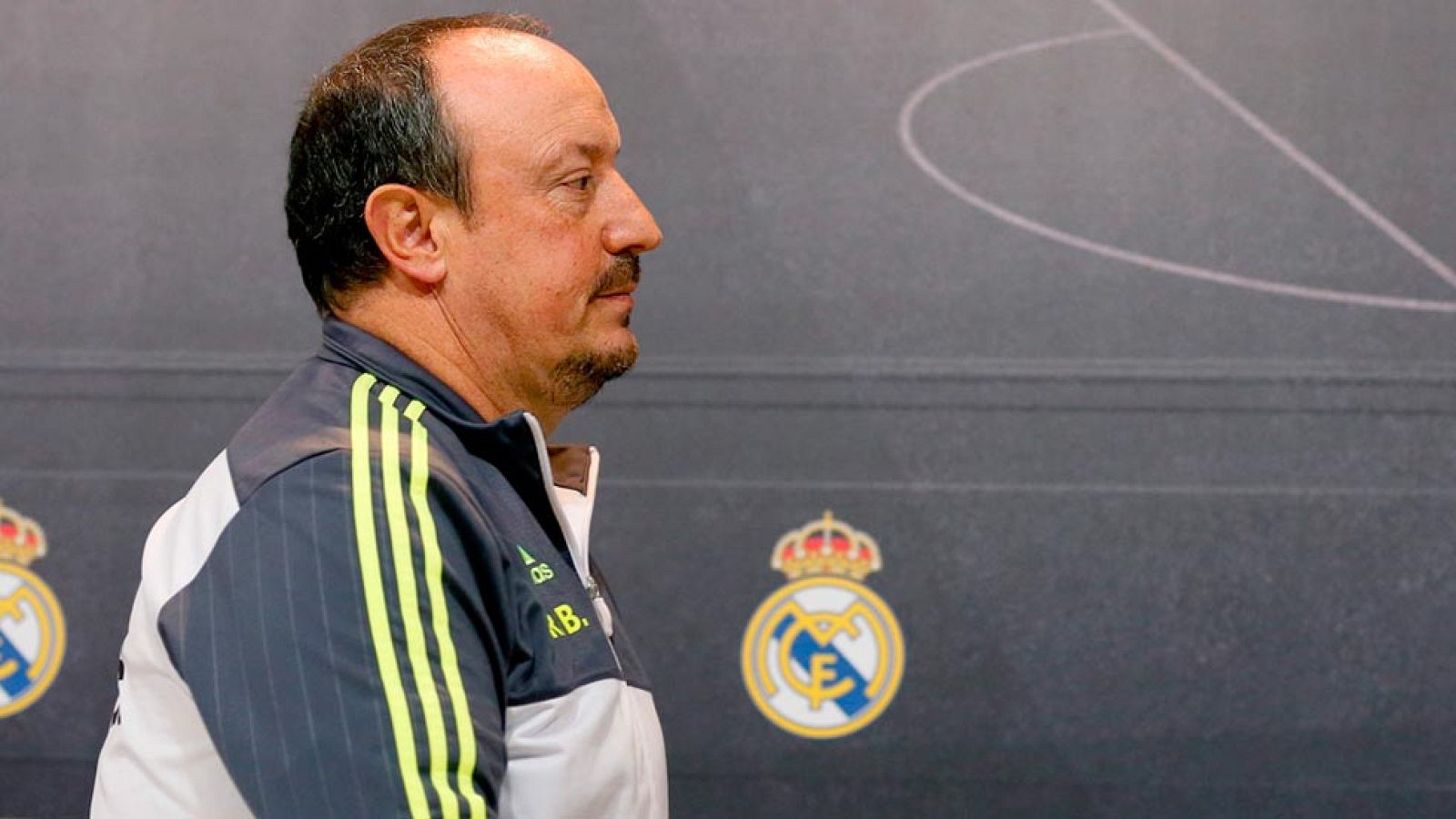 Las horas más bajas de Benítez en el Madrid | Ver