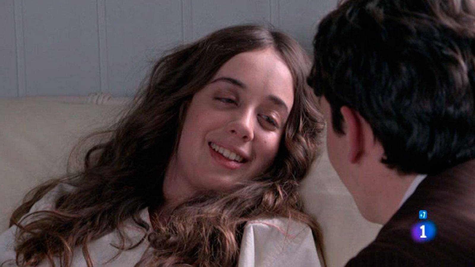 Seis Hermanas - Carlitos le pide matrimonio a Sofía