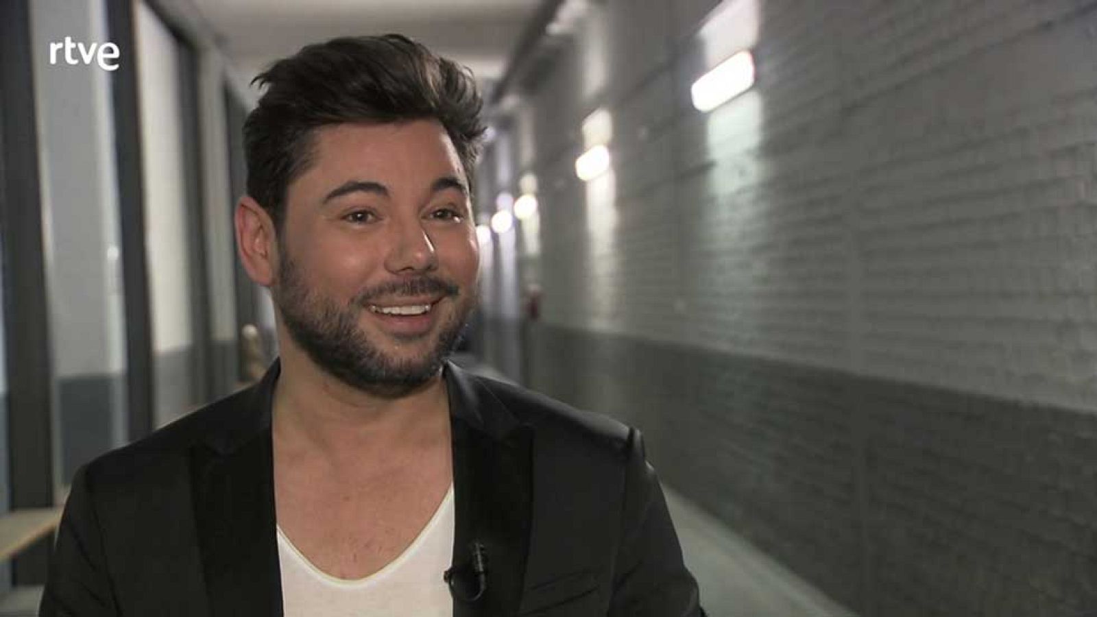 Malú 360º - Las Navidades de Miguel Poveda