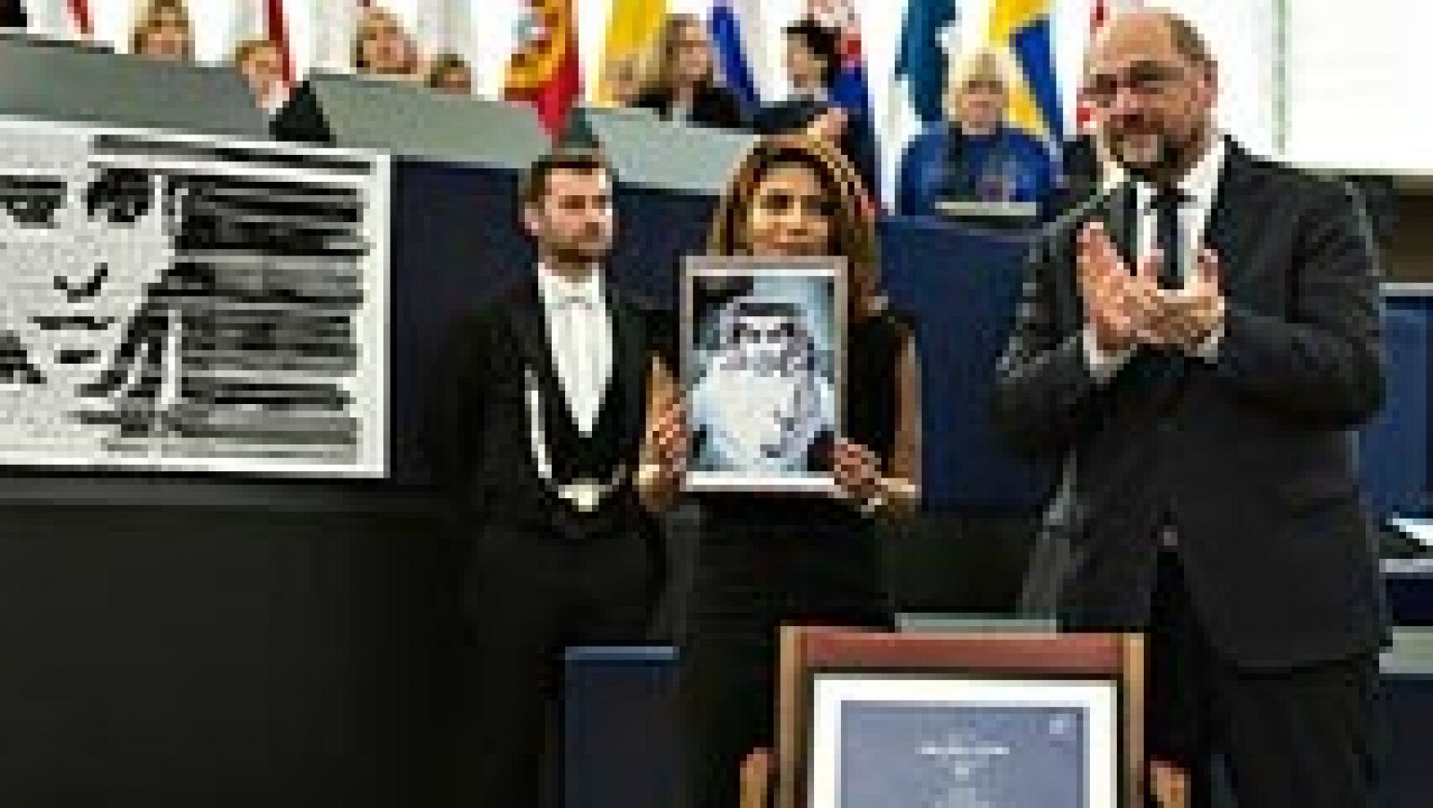 Telediario 1: La esposa del bloguero saudí Raif Badawi recoge en su lugar el premio Sájarov a la libertad de conciencia | RTVE Play
