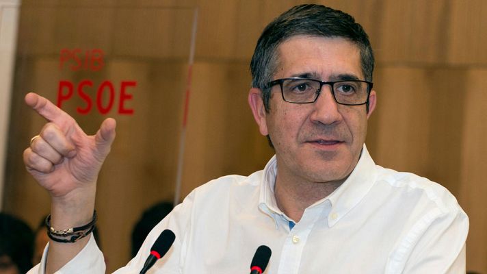 Los desayunos - Patxi López señala que la agresión a Rajoy es "absolutamente intolerable"