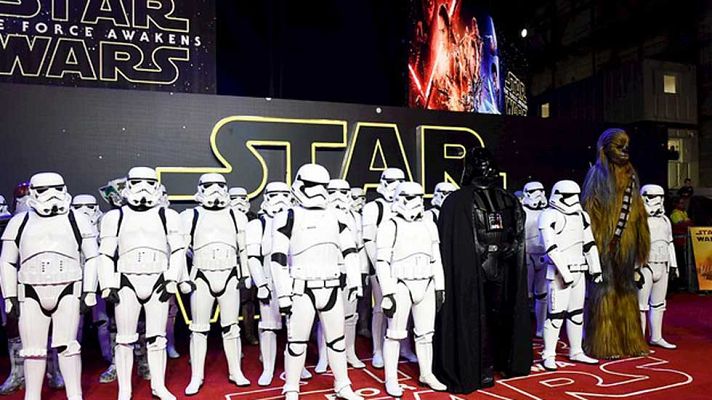 Telediario 1 - Preestreno de Star Wars en Londres
