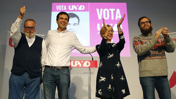 Telediario 1 - Herzog pide el voto para UPyD en su último acto de campaña