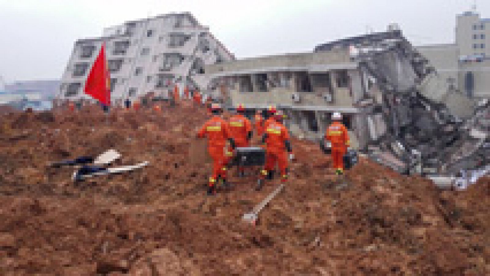 Al menos 91 desaparecidos tras un corrimiento de tierras en el sur China