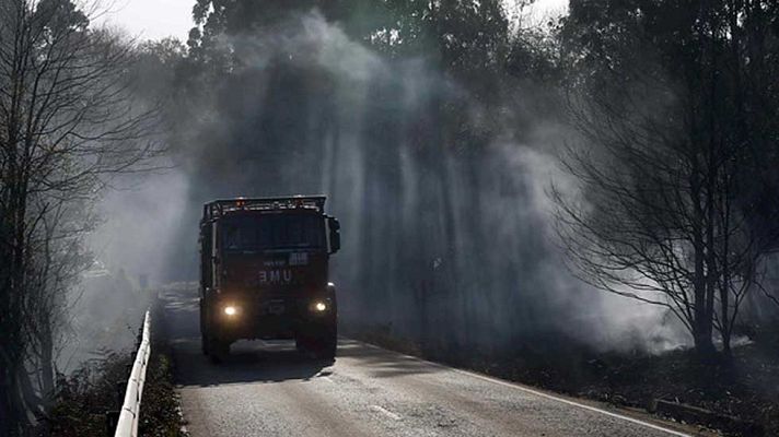 Telediario 1 - Once incendios permanecen activos en Asturias