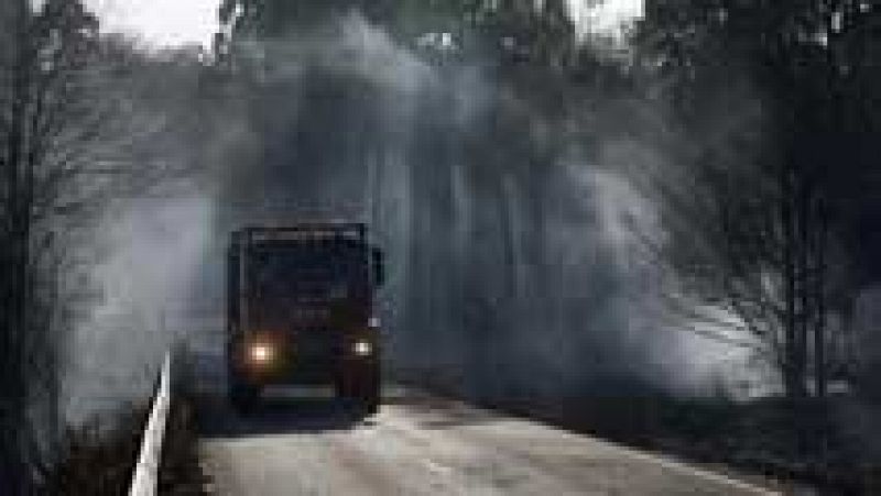 Once incendios permanecen activos en Asturias