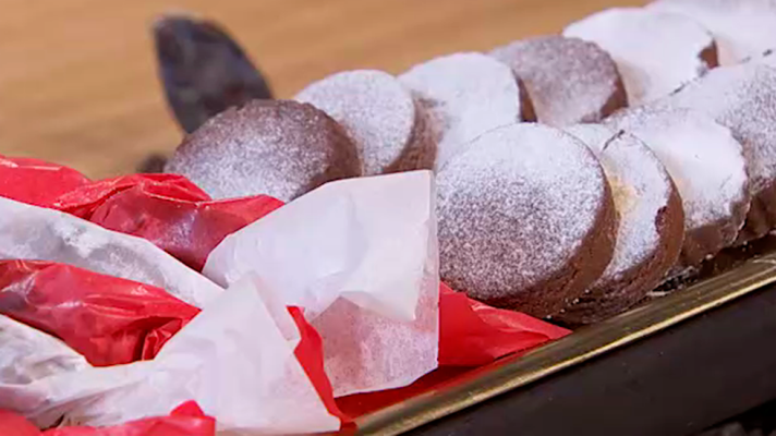 RTVE Cocina - Polvorones de algarroba