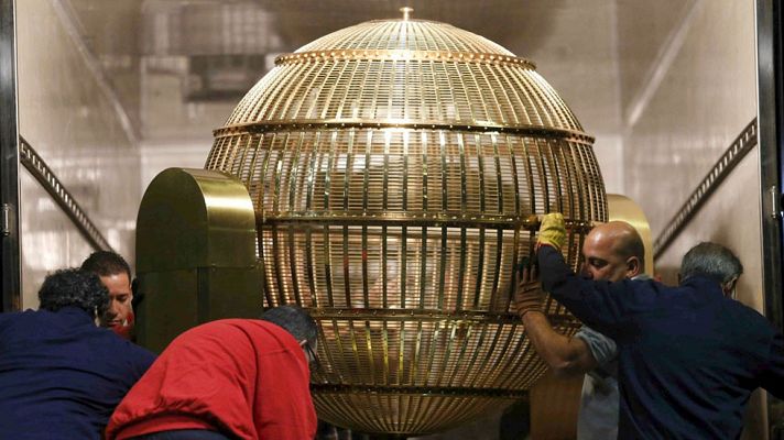 Telediario 1 - Todo preparado en el Teatro Real para el sorteo de Lotería de Navidad