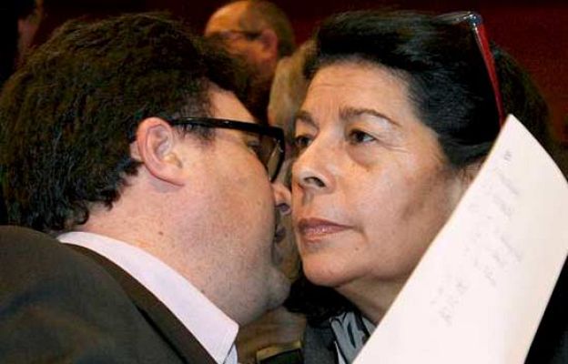  - La división marca la Asamblea de IU