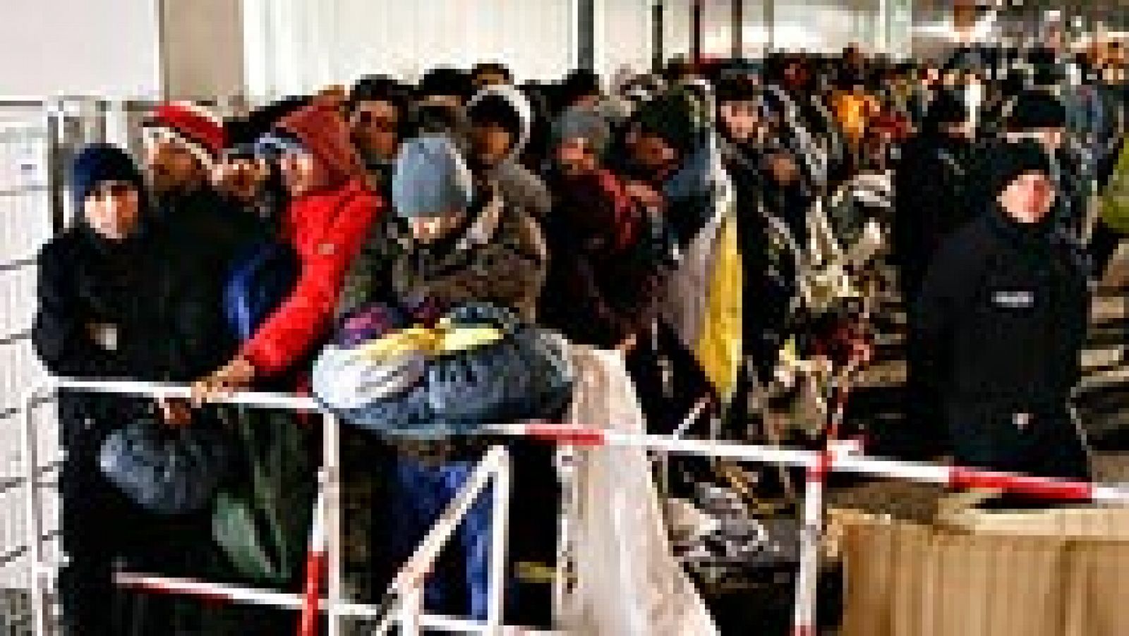 Telediario 1: Alemania reconoce que un 8% de pasaportes sirios presentados por refugiados son falsos | RTVE Play