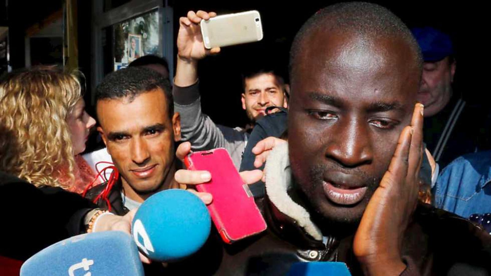 La 2 Noticias - 23/12/15 - Ver ahora