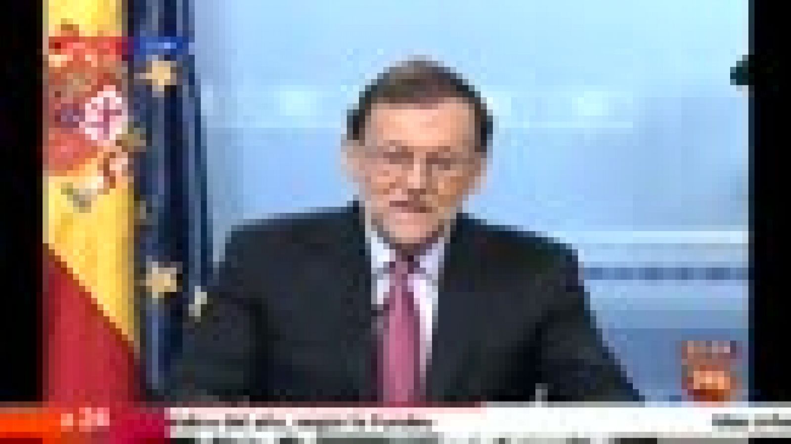 Noticias 24h: Rajoy felicita la Navidad a las tropas en el exterior, la "prueba del compromiso de España con la seguridad internacional" | RTVE Play