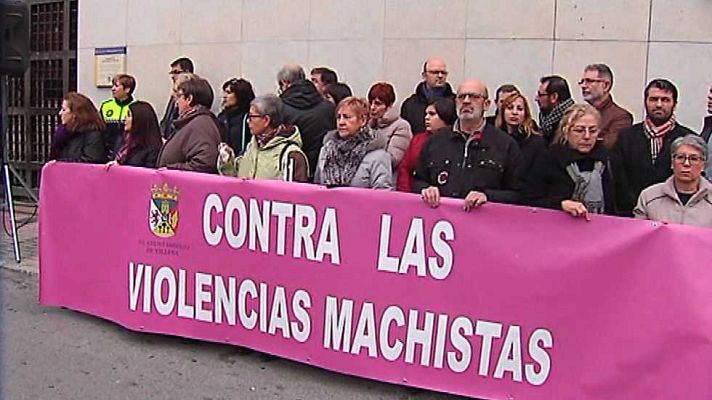 L'informatiu - Comunitat Valenciana - La Comunidad Valenciana en 2' - 24/12/15