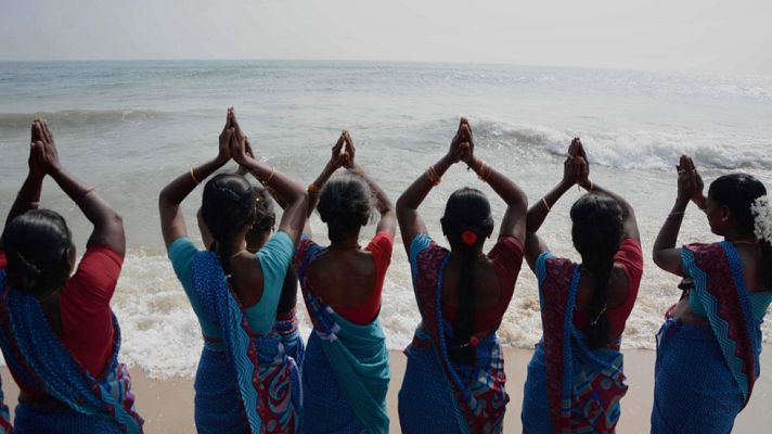 Telediario 1 - Se cumplen 11 años del tsunami del sudeste asiático