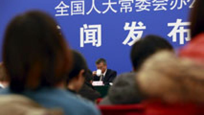 China aprueba una polémica ley antiterrorista