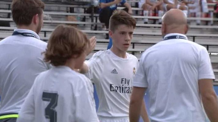 Fútbol - Fútbol - XX Torneo Internacional LaLiga Promises Sub-12. Miami 2015: Real Madrid - Sagan Tosu
